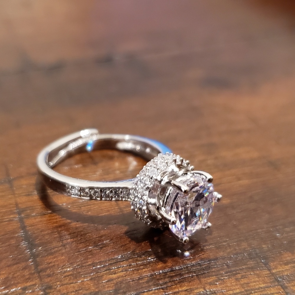 14k white gold 2ct cz solitaire ring